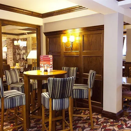 Premier Premier 3* 스카버러