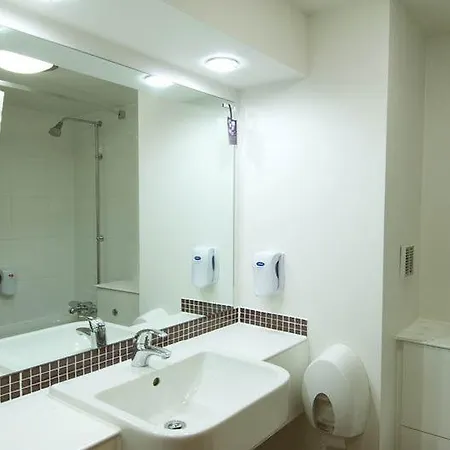 Premier Premier 스카버러