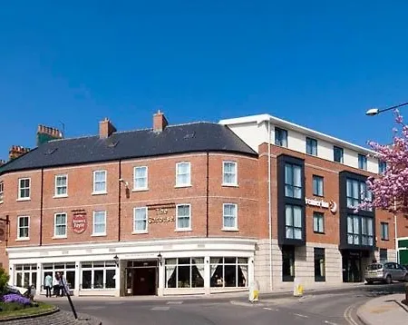 Premier Premier 3* 스카버러